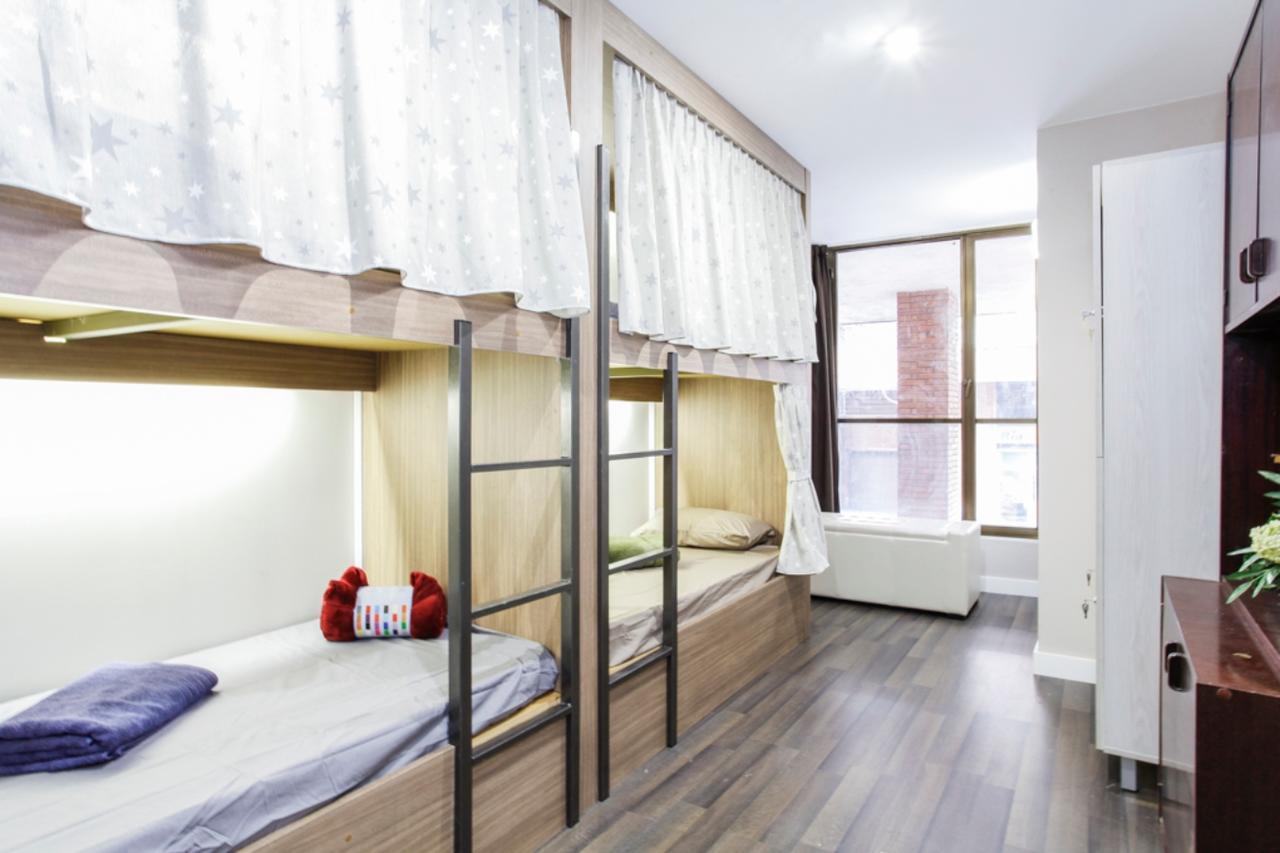 Barcelona & You Hostel Sagrada Familia المظهر الخارجي الصورة